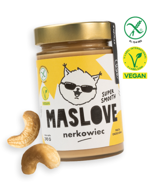 Szklany słoik o pojemności 290 g z masłem z orzechów nerkowca od Maslove, w konsystencji bardzo gładkiej. Ozdobione etykietą z nazwą produktu, gramaturą oraz rysunkową wiewiórką w okularach. Produkt objęty certyfikatem wegańskim i bezglutenowym. Przy słoiku widnieje obrazek z orzechami nerkowca.